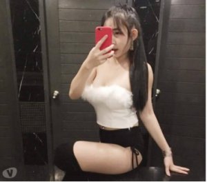Miangaly escorts in Frankfort